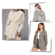 Cargar imagen en el visor de la galería, Conjunto de pijama corto, elegante y versátil
- Ozerty